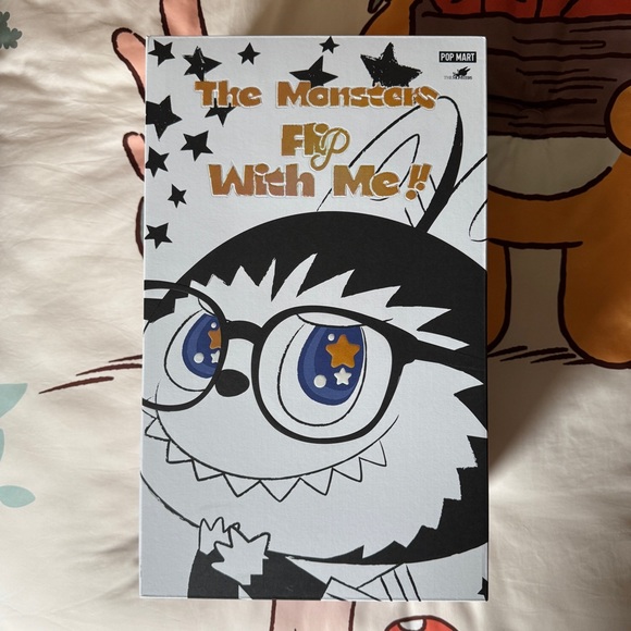 Pop Mart - THE MONSTERS FLIP WITH ME Vinyl Plush Doll - Brand New Labubu + GIFT! - Picture 5 of 13